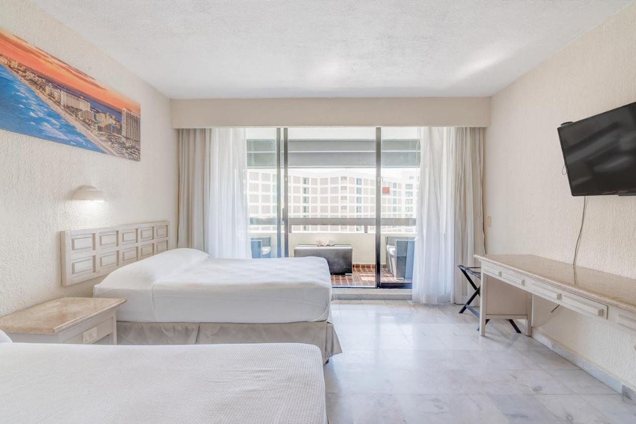 Condos In Prime Cancun Location Plus 3 Pools Buitenkant foto