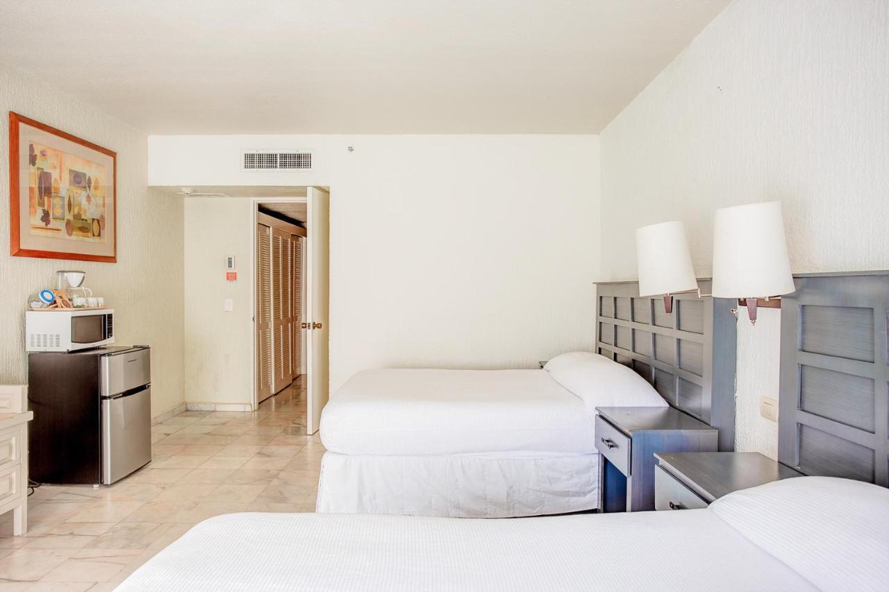 Condos In Prime Cancun Location Plus 3 Pools Buitenkant foto